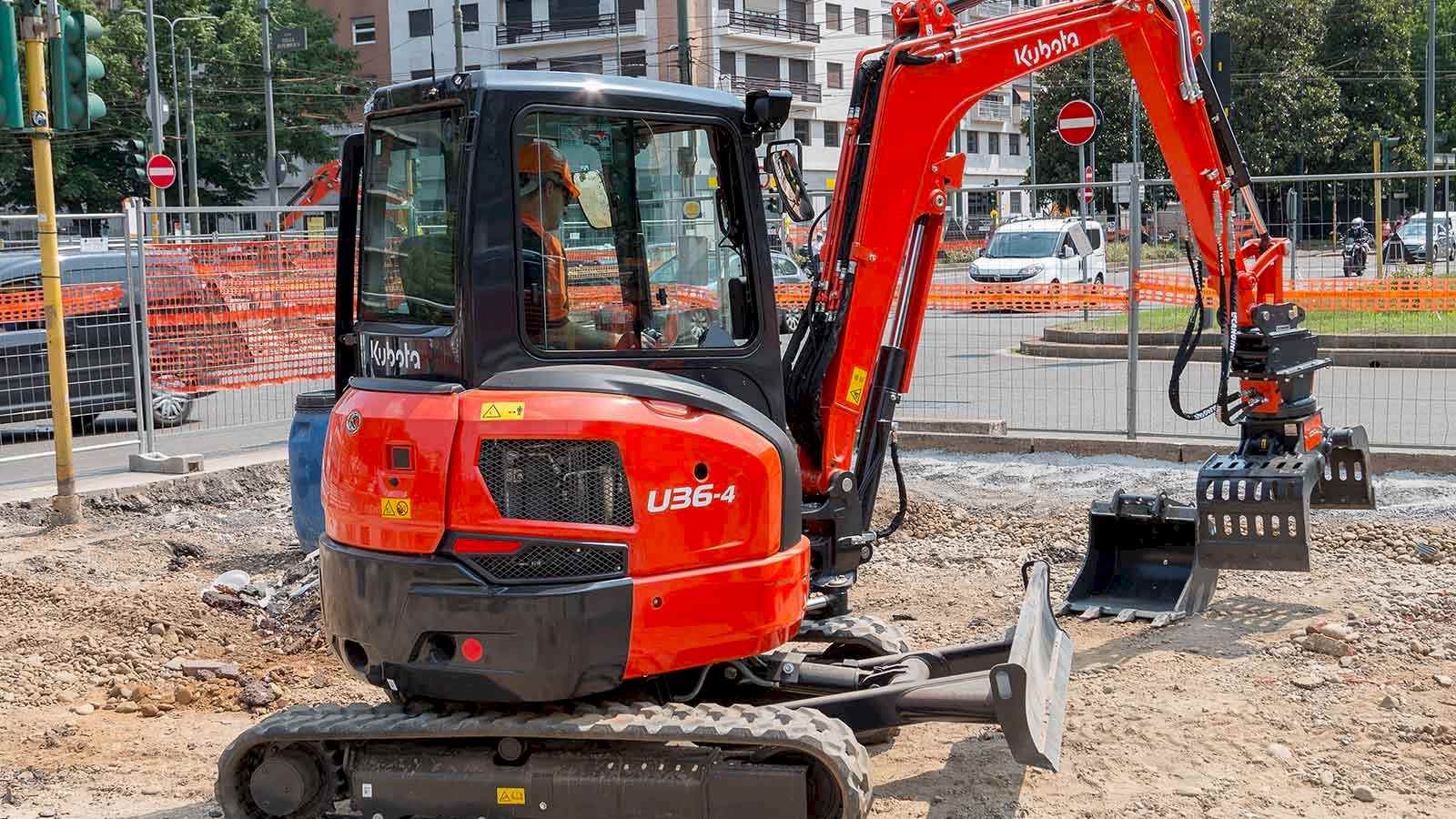 Ataşehir Kiralık Mini Kepçe